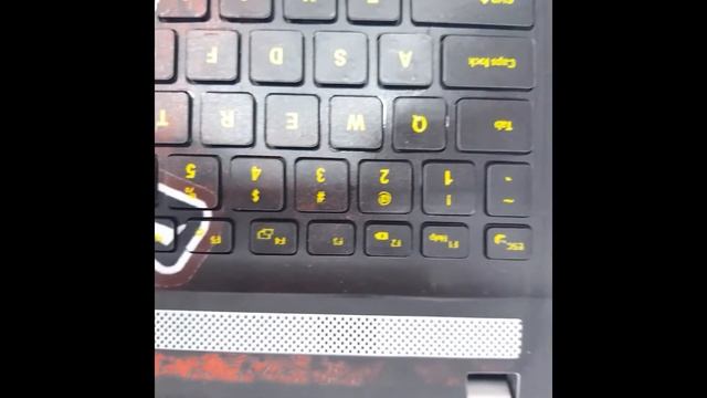 Skin dán laptop Samsung RV511: Fan Của Refund Đâu Rồi Ạ IIGiơ tai lên nào! смотреть онлайн