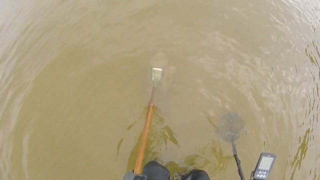 Season start 2021, Minelab Equinox finding first silver ring смотреть онлайн