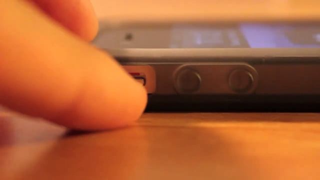 Incipio NGP Case for iPhone 4 Review смотреть онлайн