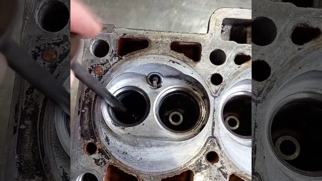 направляющая клапана ВАЗ смотреть онлайн