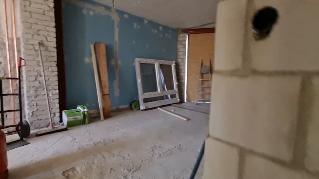Episode 6: The "can you imagine the wood being glass soon" House Tour смотреть онлайн