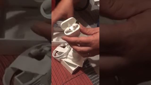 APPLE AIRPODS 2 REVIEW - by April смотреть онлайн