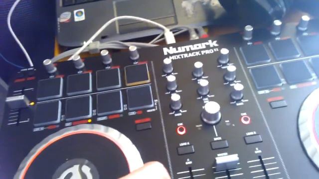 Resumo do Mixtrakc Pro II + Serato Dj Intro смотреть онлайн