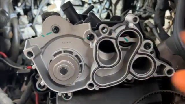 Audi Skoda VW Seat 1.0 1.2 1.4 TSI Water Pump Replacement #mechanic #waterpump #vw #skoda #audi #ca