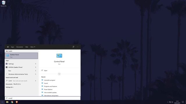 How to Uninstall & Remove a Program/App on a Windows 10 PC смотреть онлайн