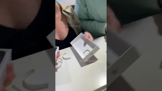 Двойная распаковка IPhone 14 Pro Max😻 смотреть онлайн