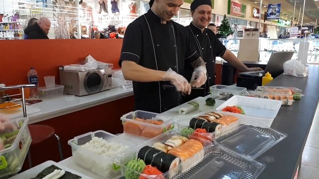 Суши и роллы Днепр смотреть онлайн