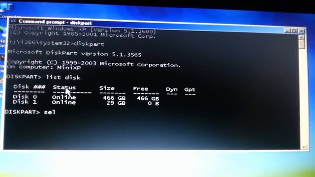 Convert EFI GPT disk to MBR using Hirens boot CD смотреть онлайн