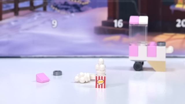 Day 3 already? Opening Lego Friends & City Advent Calendars 2022 смотреть онлайн