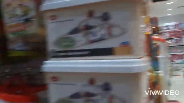 Window Shopping sa Metro center смотреть онлайн
