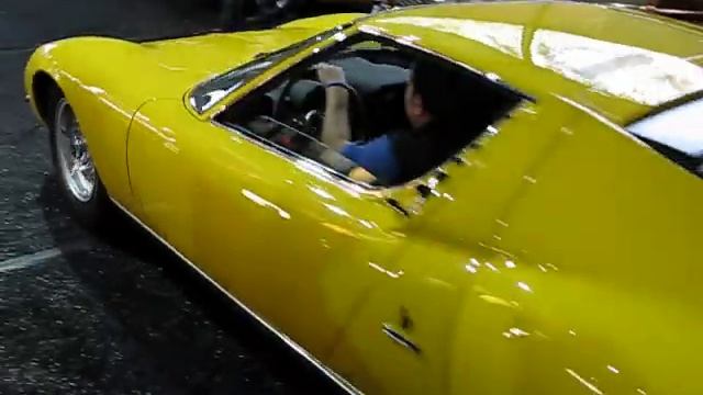 1971 Lamborghini Miura P400 SV Prototype смотреть онлайн