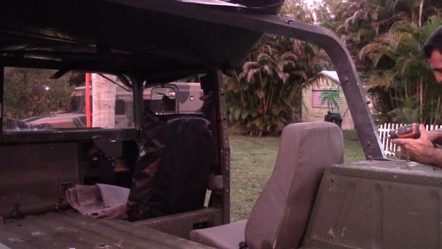 Hummer Humvee 2-man to a 4 man soft top change #hummer #car #military смотреть онлайн