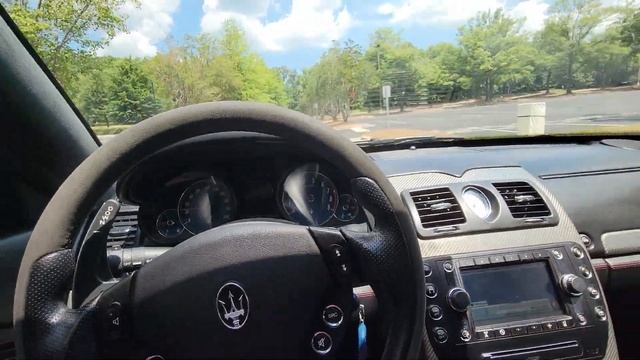 VALEUROSPORT strikes again! 2009 Maserati Quattroporte Sport GTS with only 36k now available! смотреть онлайн