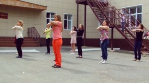 Флешмоб родителей в д/с №532 на выпускном группы Зайчата г. Екатеринбурга 2017