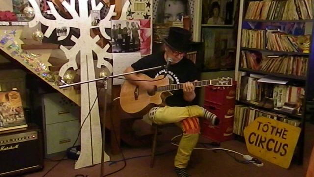 Fleetwood Mac - The Green Manalishi - Acoustic Cover - Danny McEvoy смотреть онлайн