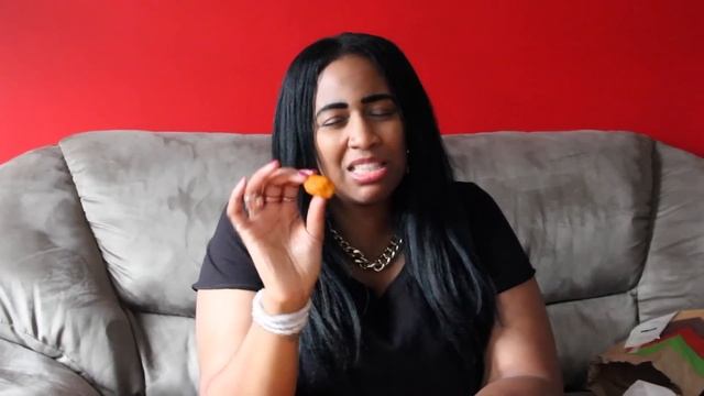 Burger King's Mac n' Cheetos on Let's Get Greedy! Food Review #97 смотреть онлайн