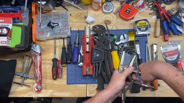 Tools You Need To Start as an Apartment Maintenance Tech! смотреть онлайн