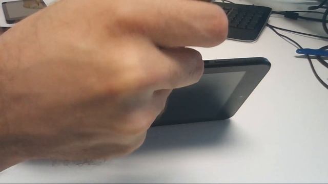 Asus Vivotab Note 8 back cover removal. смотреть онлайн