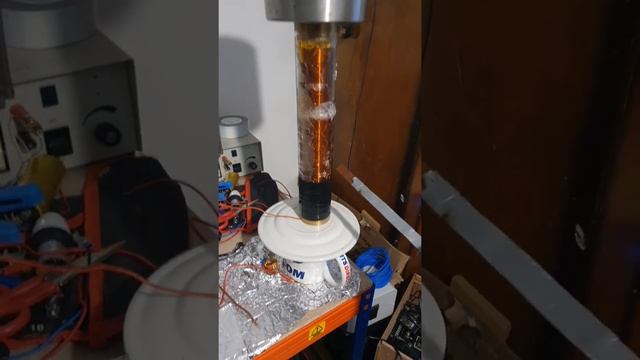 #13 - Vacuum tube tesla magnifier - new litz driver coils смотреть онлайн