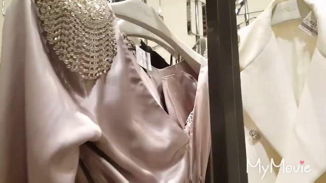 Window Shopping at Saks and The Room ( at the BayToronto) смотреть онлайн