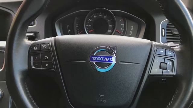 VOLVO V60 2.0 D4 BUSINESS EDITION 5d AUTO 178 BHP смотреть онлайн