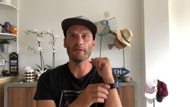 Activity tracking while surfing or swimming with Apple Watch смотреть онлайн