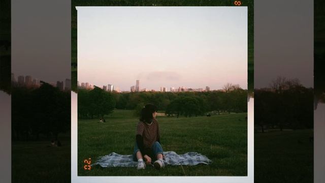 Apple Pie by Lizzie McAlpine (Instrumental track, guitar only) смотреть онлайн