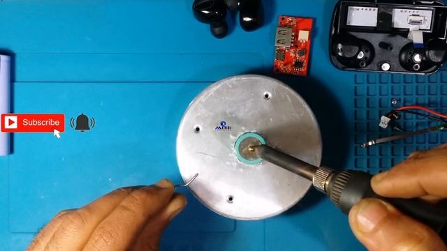 تغيير بطارية علبة سماعات البلوتوث💯AirPods🎧M10 TWS/M19 TWS смотреть онлайн