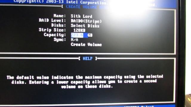 Pasos para configurar un RAID 0 смотреть онлайн