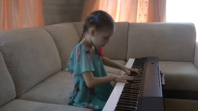Василиса Куракина 8 лет, И С Бах маленькая прелюдия до минор смотреть онлайн