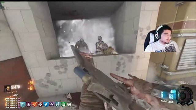 The most creative one window zombies map ever! смотреть онлайн