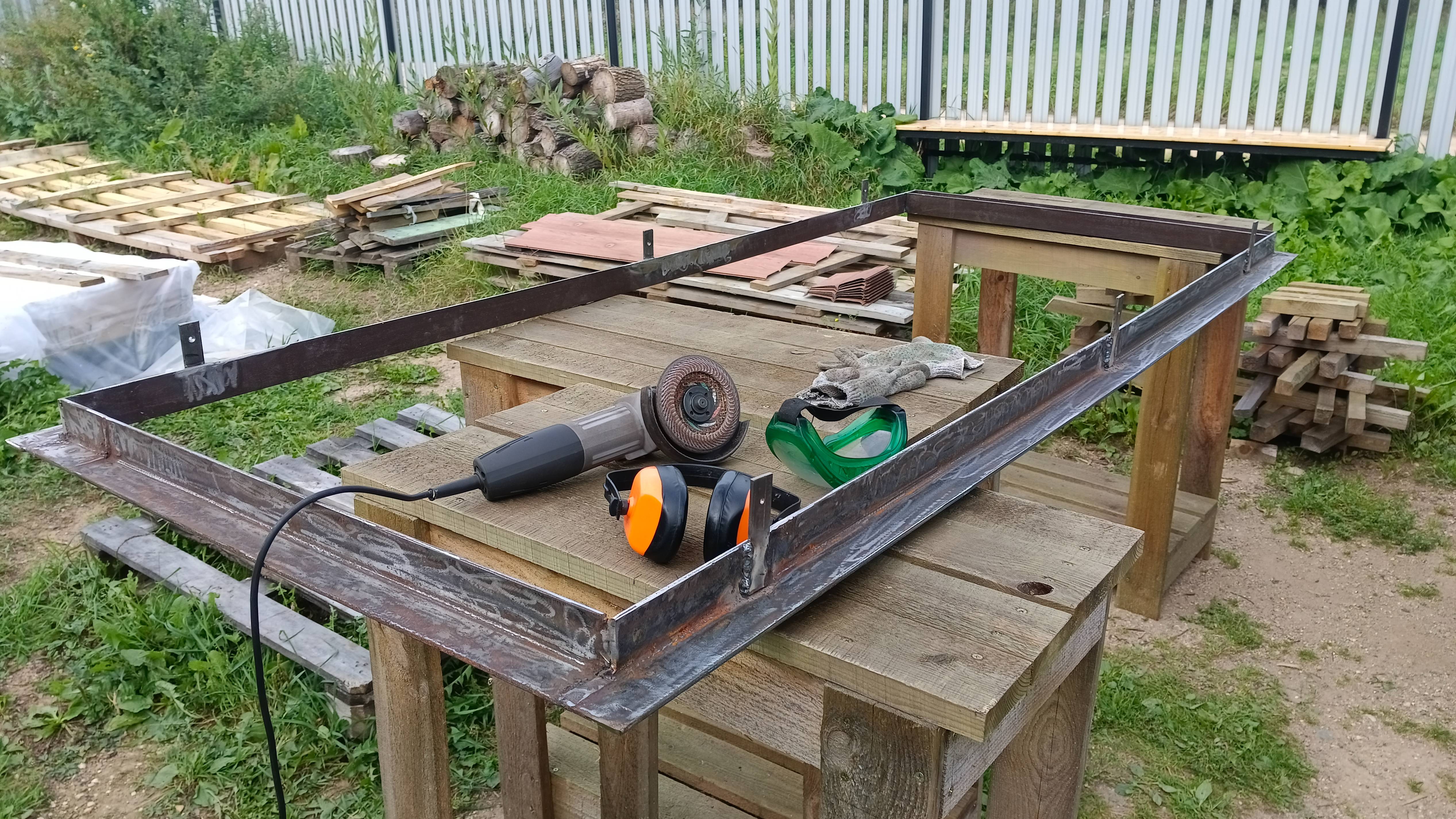 Вторая жизнь железной двери смотреть онлайн