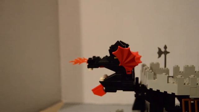 Vintage Lego 6082 Fire Breathing Fortress Stop Motion Build + Review смотреть онлайн