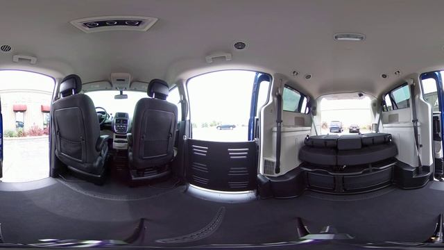 360 / VR of Wheelchair Van 2019 Dodge Grand Caravan Entervan XT power-folding side ramp - KR641791 смотреть онлайн