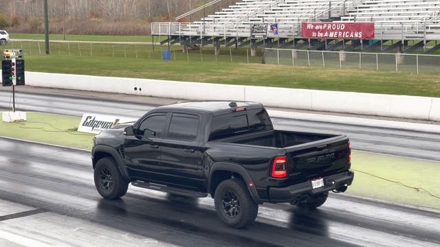 2021 Ram TRX Quarter Mile And Ram Srt10 Quarter mile смотреть онлайн