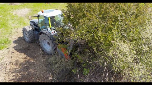 Przekazanie Mulczera Leśnego w Wieliczce! ORKAN ML 220 / Lamborghini Champion 150. Mulcher Wgłębny! смотреть онлайн