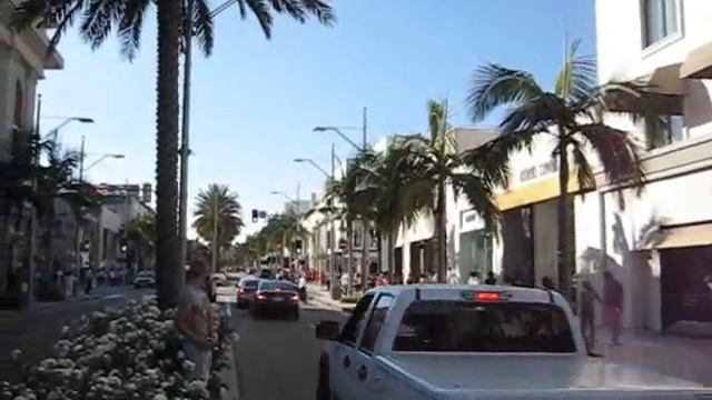Supercar Party on Rodeo Drive смотреть онлайн