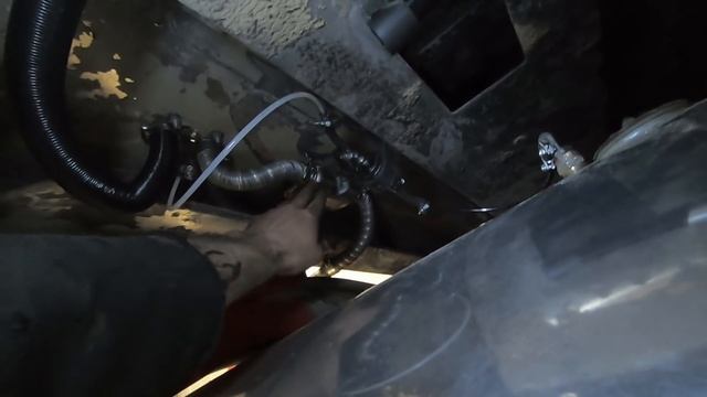 ep39 Peterbilt 359 Rebuild - installing a parking heater смотреть онлайн