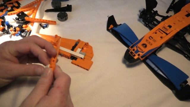 Building Lego Technic McLaren Formula 1 Team 2022 SET 42141 BAG 4 1