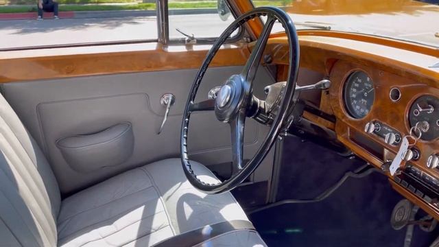 1959 ROLLS-ROYCE SILVER CLOUD LHD SALOON arrives for sale at West Coast Classics, Torrance, CA смотреть онлайн