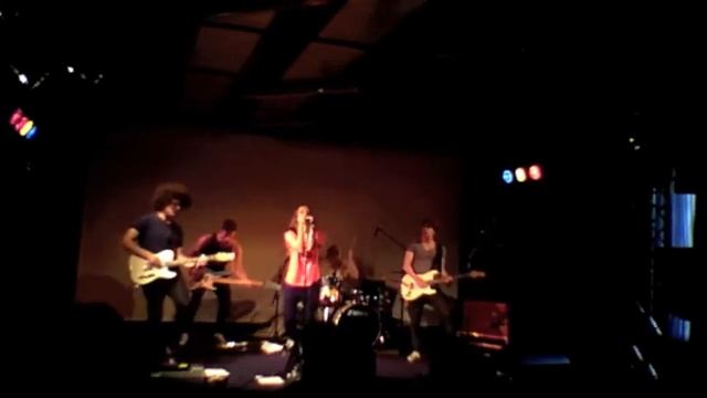 Fedora - Talk The Talk (live) смотреть онлайн