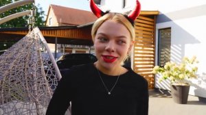 Y2mate.mx-АНГЕЛ и ДЕМОН управляют Жизнью Амельки!