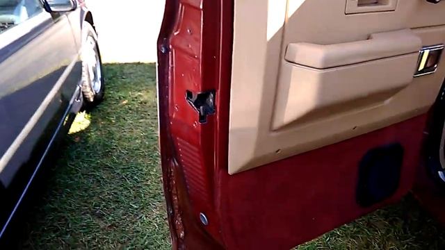 1985 Chevrolet Suburban 4wd 454 V8 смотреть онлайн