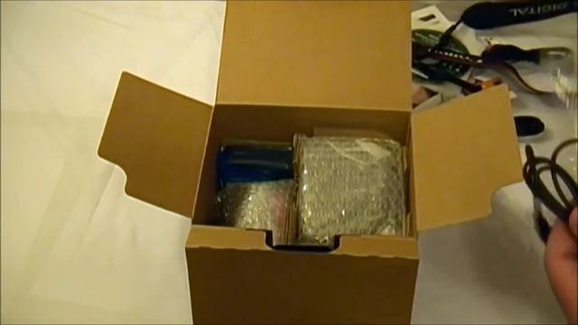Canon EOS Rebel T3i box opening смотреть онлайн
