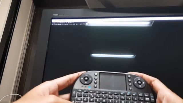 Mini Wireless Keyboard with Asus Tinker Board смотреть онлайн