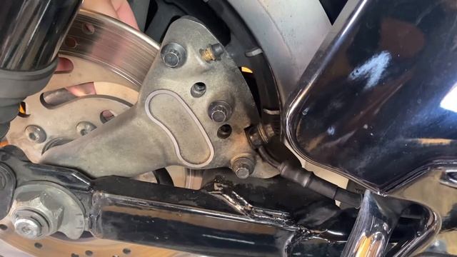 Harley Davidson Rear Brake Pad Replacement (Roadking/Touring)