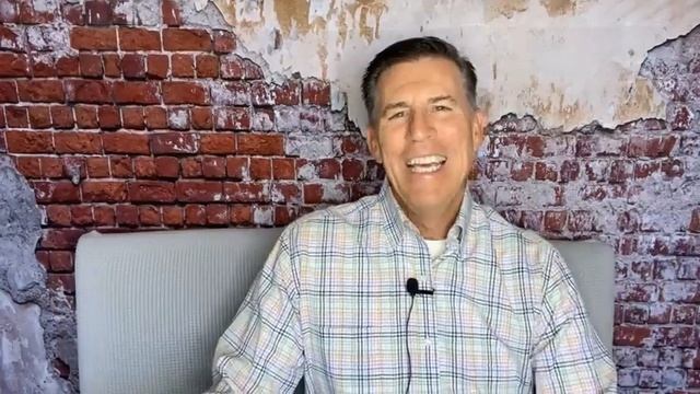Finding Hope in Times of Loss | A Message of Comfort from Robert & Donna Schuller смотреть онлайн
