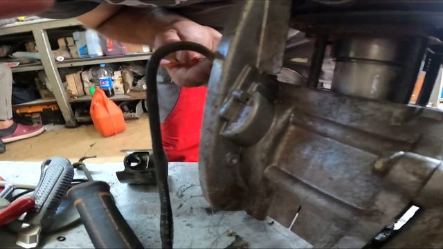 ESKİLERDEN KİM KALDI. SA45TL OLEO MAC SU MOTORU смотреть онлайн