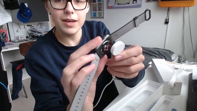Apple Watch Series 2 UNBOXING! | 42 mm SpaceGray | Nylon Black | EDT смотреть онлайн