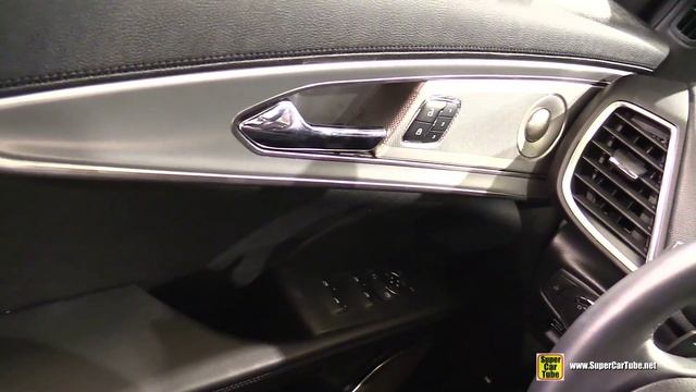 2016 Lincoln MKX 2.7 AWD - Exterior and Interior Walkaround - 2015 Montreal Auto Show смотреть онлайн